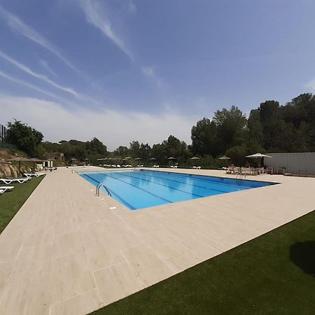 Camping El Pasqualet Hotel Caldes De Montbui Eksteriør billede