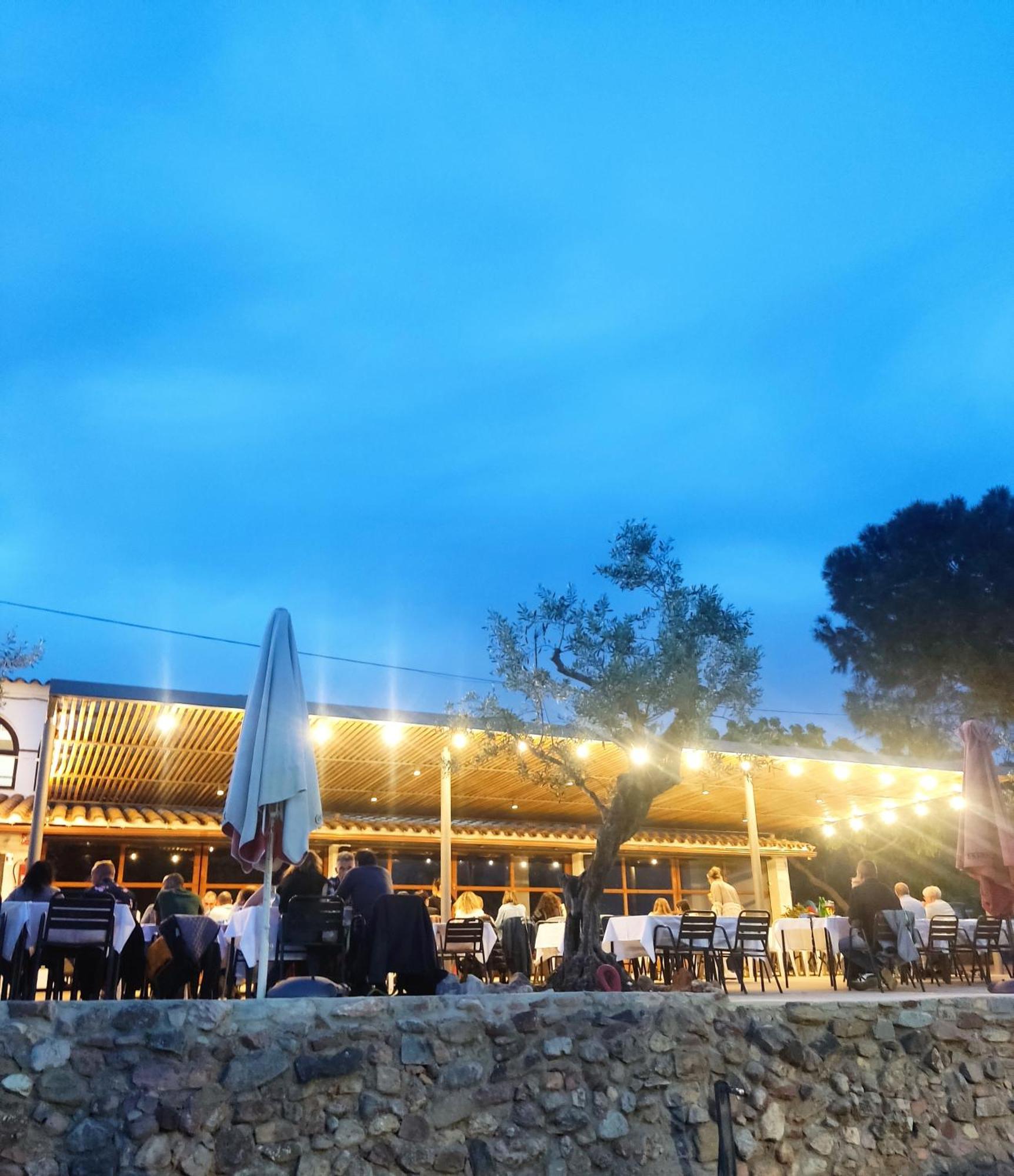 Camping El Pasqualet Hotel Caldes De Montbui Eksteriør billede