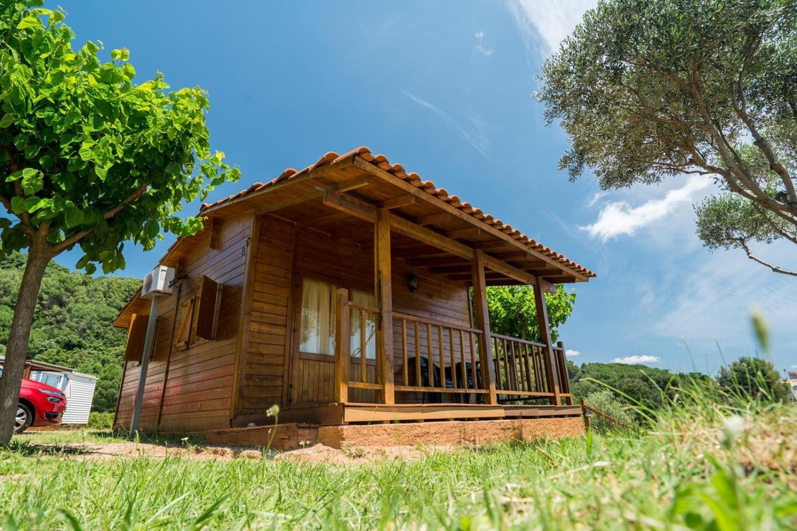 Camping El Pasqualet Hotel Caldes De Montbui Eksteriør billede