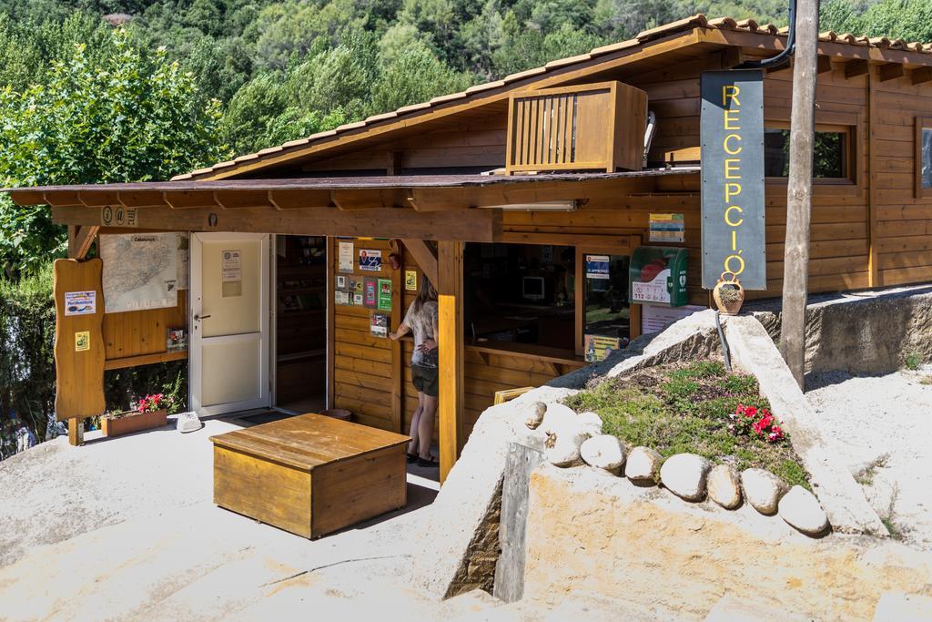 Camping El Pasqualet Hotel Caldes De Montbui Eksteriør billede