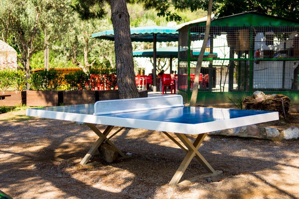 Camping El Pasqualet Hotel Caldes De Montbui Eksteriør billede
