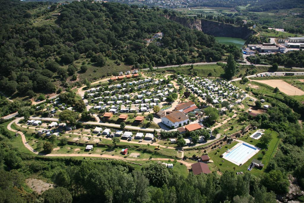Camping El Pasqualet Hotel Caldes De Montbui Eksteriør billede