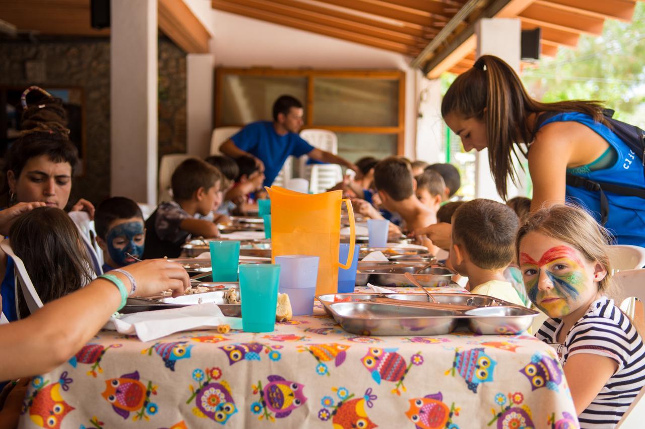 Camping El Pasqualet Hotel Caldes De Montbui Eksteriør billede